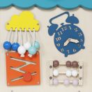 2KidsToys-Fejlesztő aktivitástábla, Házikó, türkiz - JátékManufaktúra