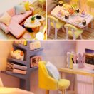 2Kids Toys - Babaház miniatúra Nyugodt pillanatok háza - JátékManufaktúra