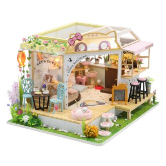 2Kids Toys - Babaház miniatúra Macskakávézó kerttel - JátékManufaktúra