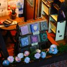 2KidsToys-3D könyvtámasz kirakó, A lélek könyvesboltja - JátékManufaktúra