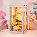 2KidsToys-3D könyvtámasz kirakó, Rózsaszín lakás - JátékManufaktúra