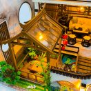 2Kids Toys - Babaház miniatúra Költői villa - JátékManufaktúra