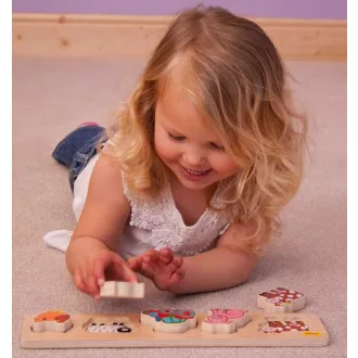Bigjigs Baby - Fa formaberakó puzzle: Farm - JátékManufaktúra