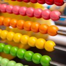 Bigjigs Baby - Aktív háromszög angollal - JátékManufaktúra