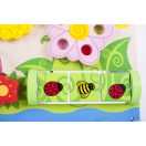 Bigjigs Baby - Fa motorikus tábla virágos - JátékManufaktúra