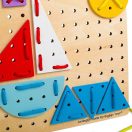 Bigjigs Toys - Fűzős játék Geometriai formák - JátékManufaktúra