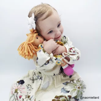 Bigjigs Toys - Textilbaba Daisy 28 cm - JátékManufaktúra