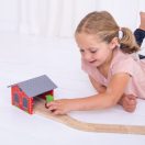 Bigjigs Rail - Tégla depó 2 vonathoz - JátékManufaktúra