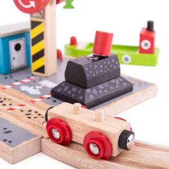 Bigjigs Rail - Szénrakodó daruval - JátékManufaktúra