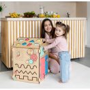 BusyKids - Activity board házikó, natúr - JátékManufaktúra