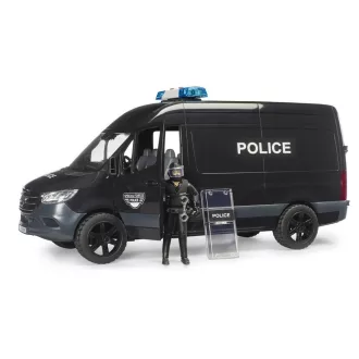 Bruder MB Sprinter s policajtom ťažkoodencom