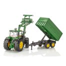 Bruder - John Deere 7R 350 traktor homlokrakodóval és tandem szállítópótkocsival - JátékManufaktúra