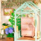 RoboTime - Miniatűr házikó: Teázás virágzó kertben - JátékManufaktúra