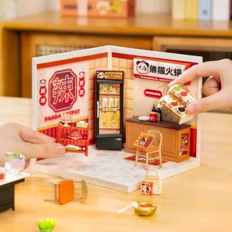 RoboTime - Miniatűr ház: Panda Hot Pot ázsiai bisztró - JátékManufaktúra