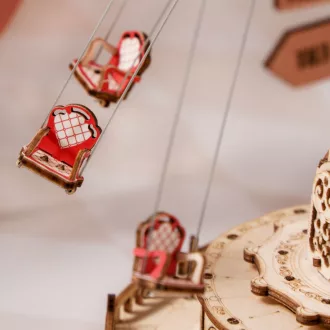 RoboTime - 3D zenedoboz puzzle: Színes láncos körhinta - JátékManufaktúra