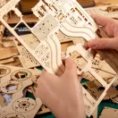 RoboTime - 3D fa puzzle: Versenyautó - JátékManufaktúra