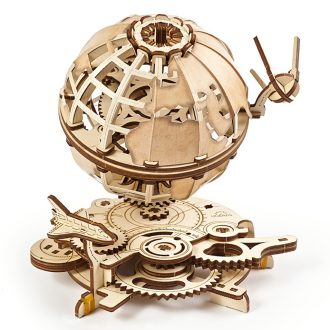 Ugears 3D fa mechanikus puzzle - Glóbusz (orbit mechanikával) - JátékManufaktúra