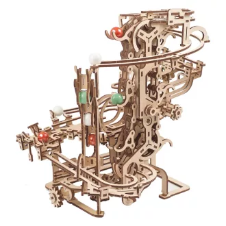 Ugears 3D fa mechanikus puzzle - Láncos golyópálya - JátékManufaktúra