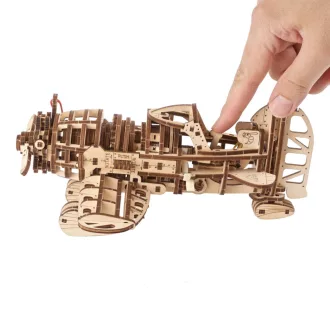 Ugears 3D fa mechanikus puzzle - Mad Hornet versenyrepülő - JátékManufaktúra