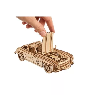 Ugears 3D fa mechanikus puzzle - Winged Sports Coupe - JátékManufaktúra