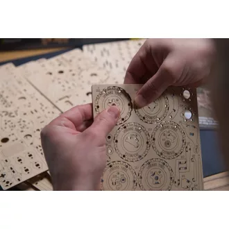 Ugears 3D fa mechanikus puzzle - CARGO teherautó (Advanced) - JátékManufaktúra