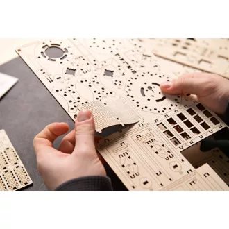 Ugears 3D fa mechanikus puzzle - Split Rock világítótorony (LED) - JátékManufaktúra