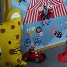 Vilac - Versenyautó René pingvinnel - JátékManufaktúra