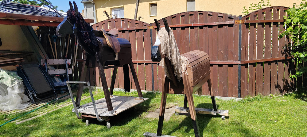 Small Foot - Fa ló játék